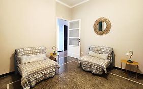Redipuglia68 (vicino ospedale Gaslini e spiaggia)